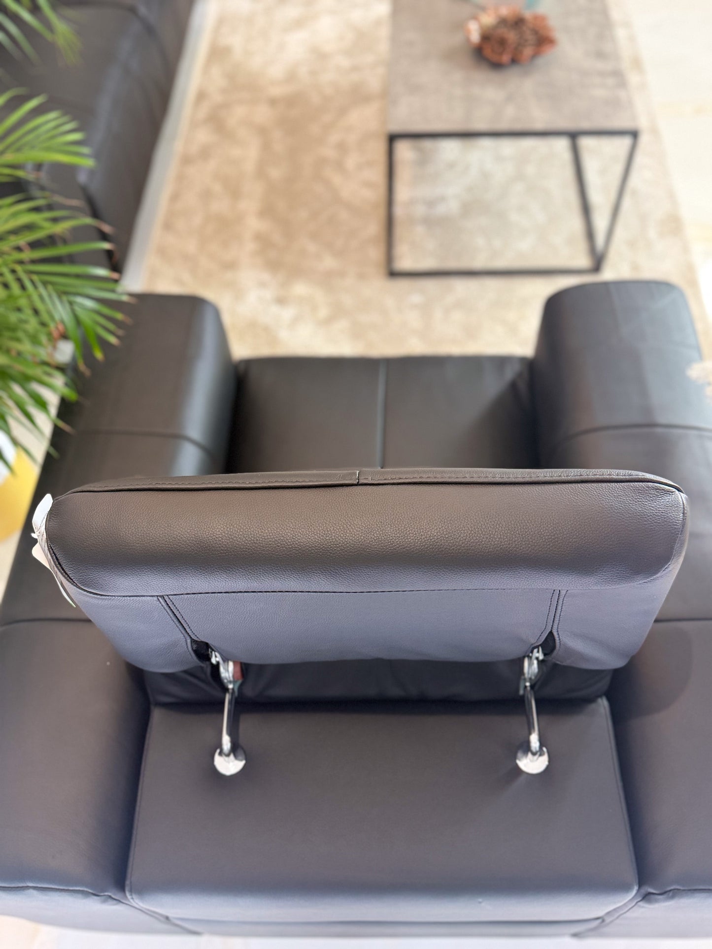 Richmond Electric Recliner Sofa Black Armchair
