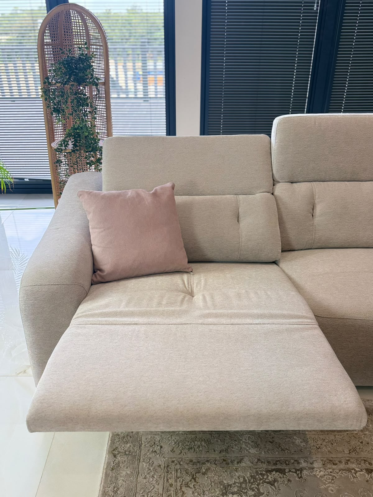 Ohio Electric Recliner Sofa Beige Large Corner
